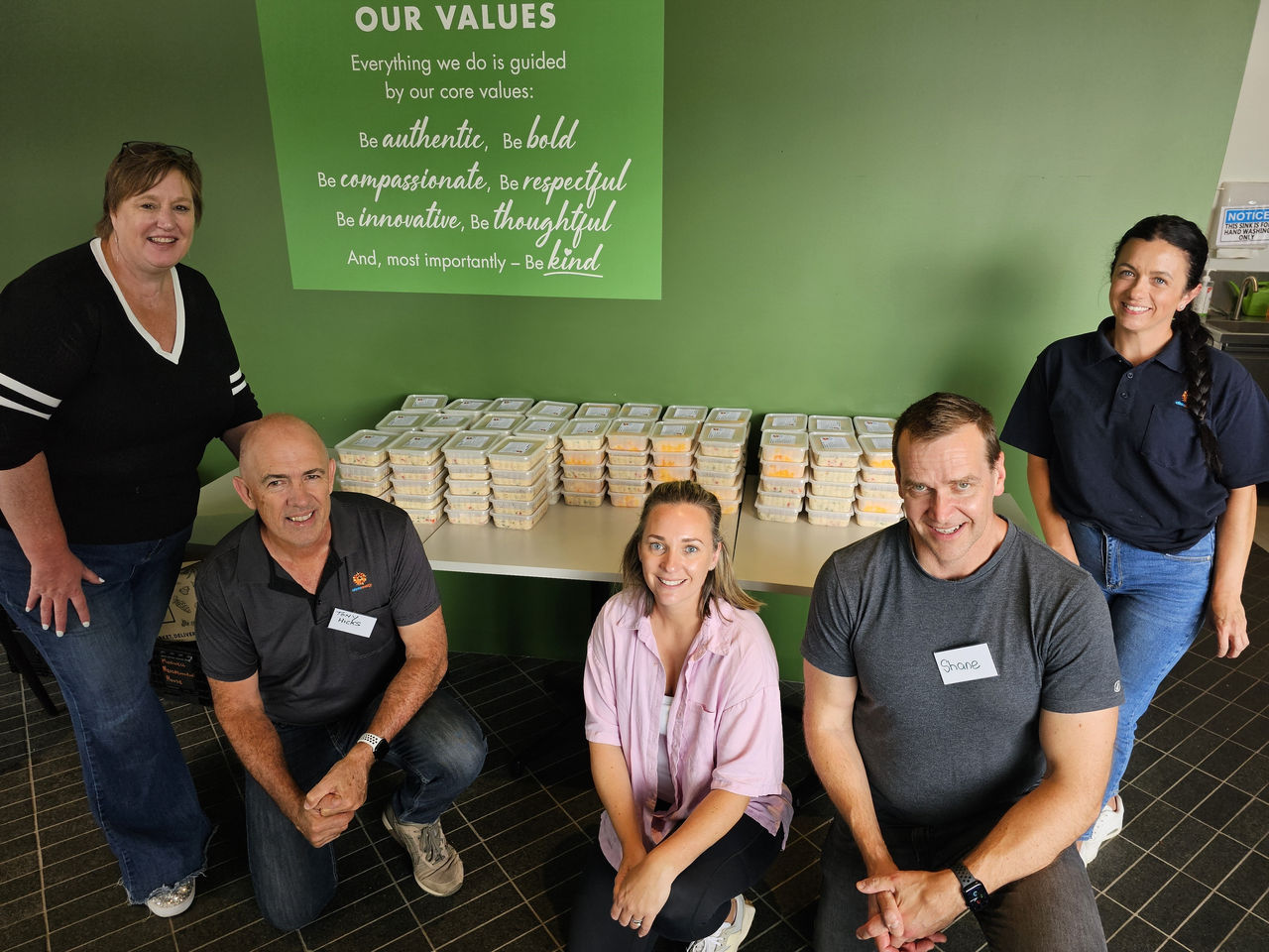 The Loy Yang B team participating in a volunteer day to assist with fighting food insecurity.